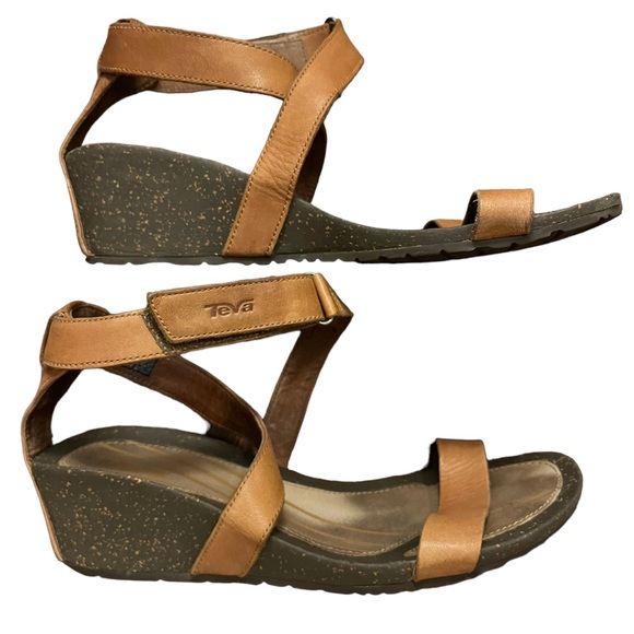 Teva Wedge Sandal - Picture 2 of 4